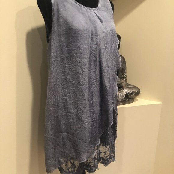 Minkas tunic tank top with lace accents - Picture 4 of 9